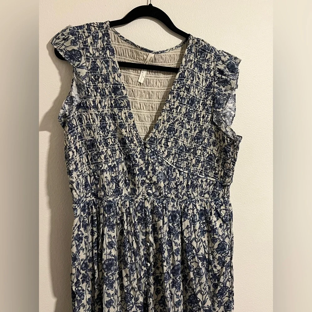 Anthropologie Blue and White Floral Midi Dress - Picture 6 of 8